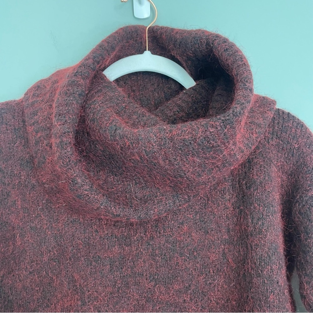 Alice + Olivia Gavin Cowl-Neck Pullover Fuzzy Wool Sweater – Maroon Red Small - Picture 7 of 14